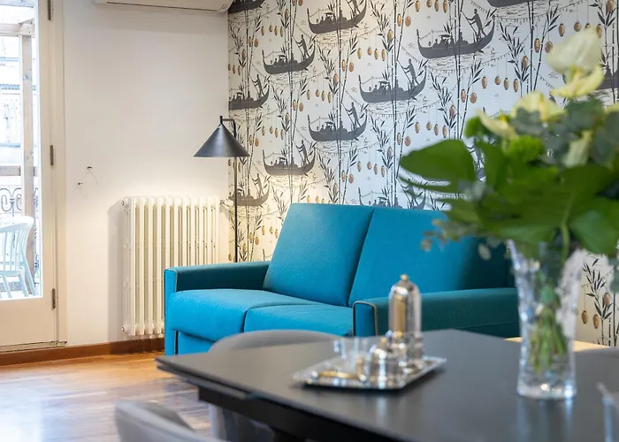 Amazing Via Del Tritone Apartment *