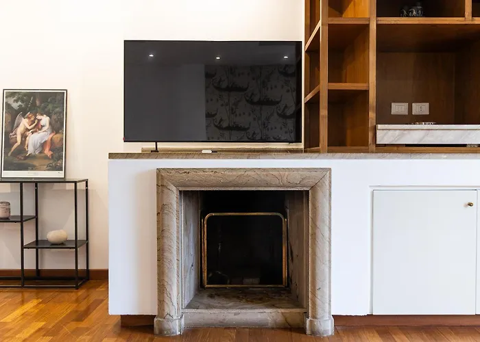 Amazing Via Del Tritone Apartment *