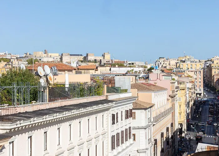 Amazing Via Del Tritone Rom